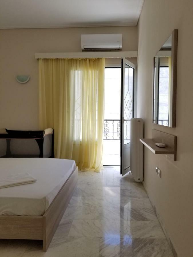 Galini Apartment Loutráki Esterno foto